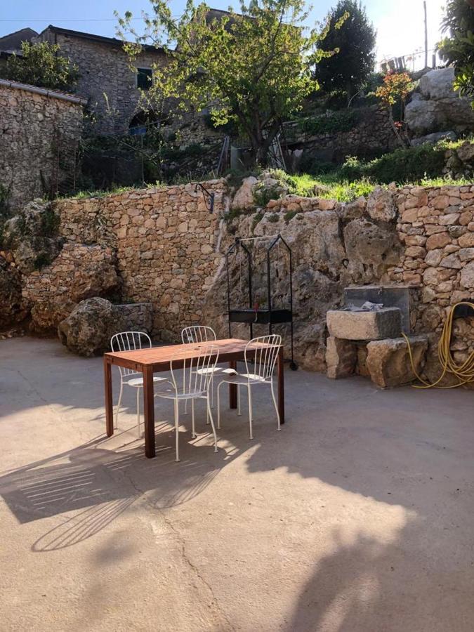 Ca Di Pippo "Volpe" Appartamento Ristrutturato Orco Feglino Buitenkant foto